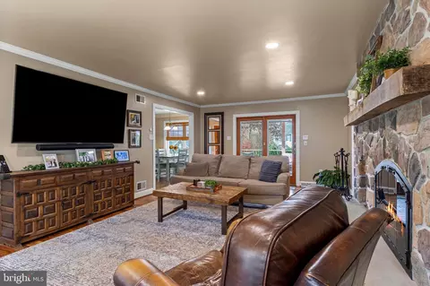 1586 Salomon Ln, Chesterbrook, PA 19087 photo 25
