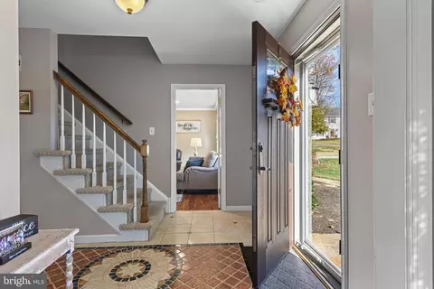 1586 Salomon Ln, Chesterbrook, PA 19087 photo 5