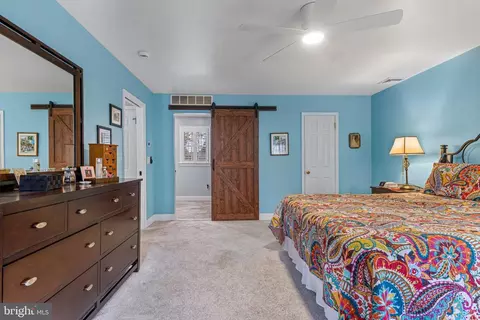 1586 Salomon Ln, Chesterbrook, PA 19087 photo 37