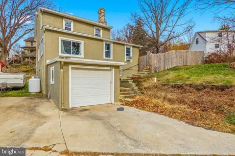 436 Strasburg Ave, Parkesburg, PA 19365