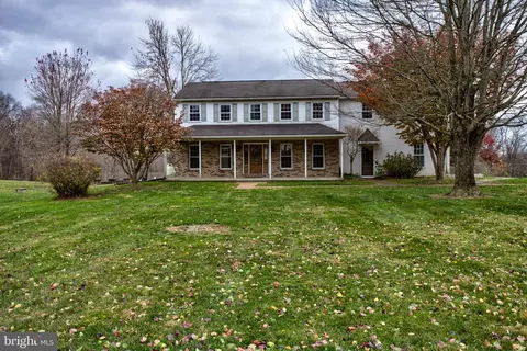 1250 Chestnut Tree Rd, Honey Brook, PA 19344
