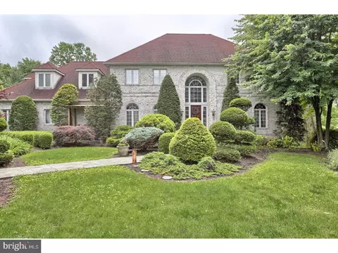 1748 Honeysuckle Ln, Pottstown, PA 19465