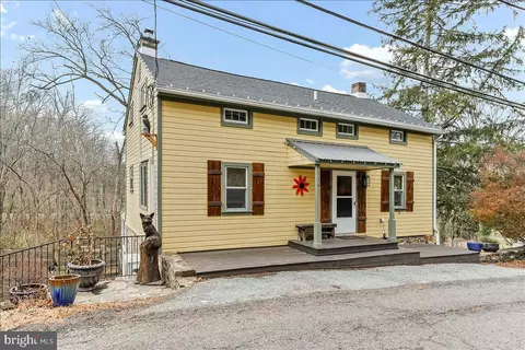 1381 School House Ln, Chester Springs, PA 19425