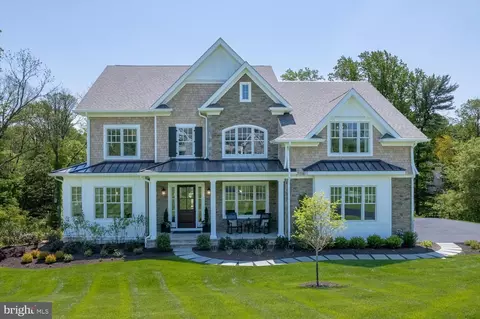 37 Barr Rd, Berwyn, PA 19312
