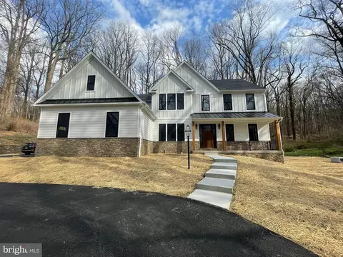 380 Zynn Rd, Downingtown, PA 19335