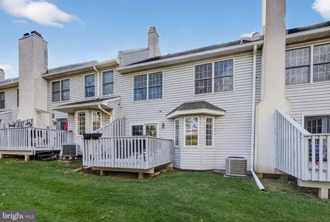 17 Buttonwood Dr, Exton, PA 19341 photo 25