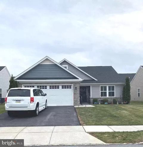 221 Folin St, Coatesville, PA 19320