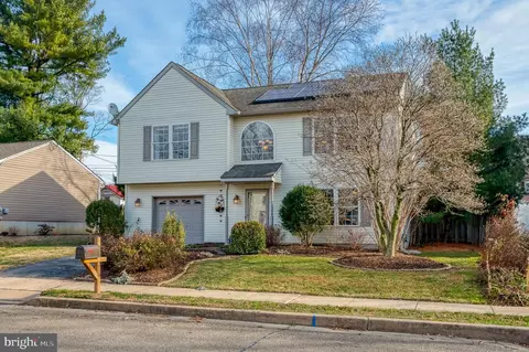219 Delaware Ave, Oxford, PA 19363