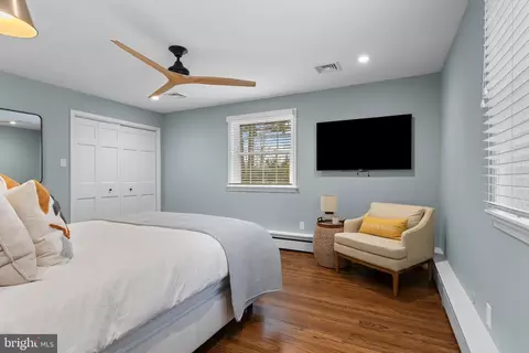 Bedroom - 131 Sugartown Rd, Devon, PA 19333 photo 3 of 11