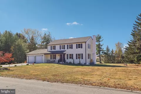 18 Ashlawn Rd, Malvern, PA 19355