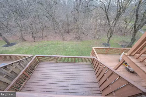 Exterior - 26 Rampart Dr, Chesterbrook, PA 19087 photo 3 of 5
