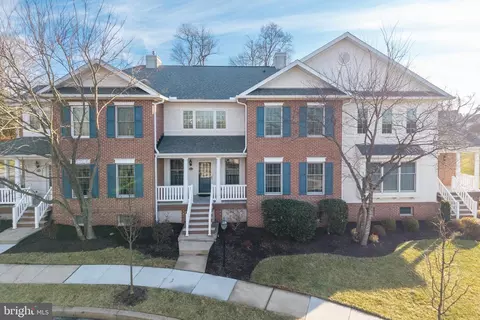 427 Vineyard Ln, Downingtown, PA 19335