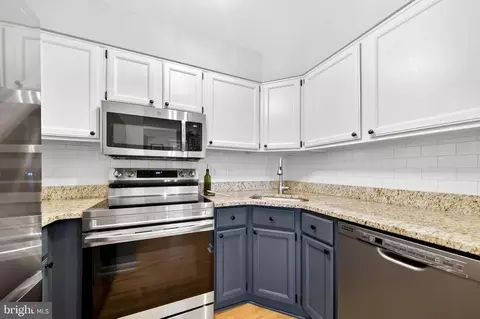 Kitchen - 9 W Jonathan Ct, Kennett Square, PA 19348 photo 1 of 2