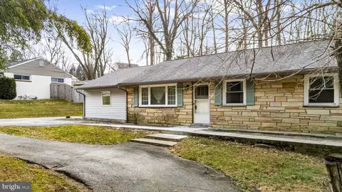 1016 W Boot Rd, Downingtown, PA 19335
