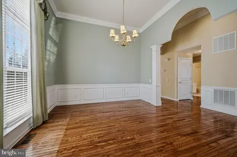 Living - 101 Violet Dr, Kennett Square, PA 19348 photo 3 of 13