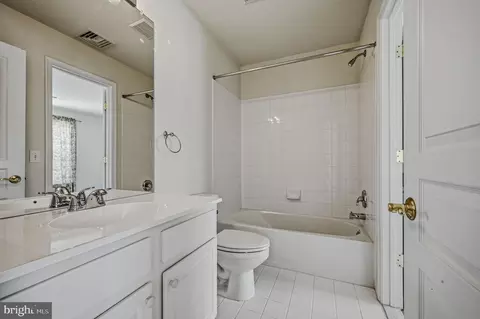 Bath - 101 Violet Dr, Kennett Square, PA 19348 photo 4 of 4