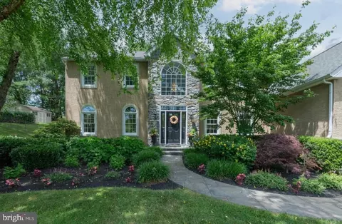 239 Heather Ridge Cir, West Chester, PA 19382