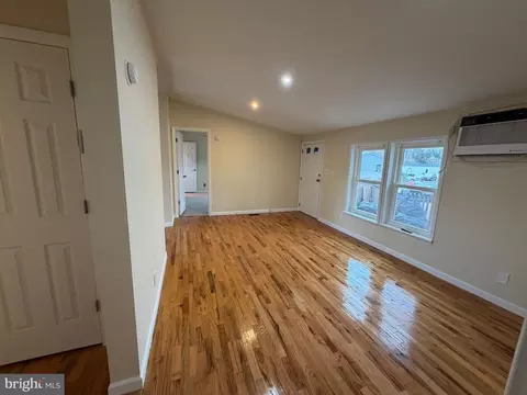 887 Aspen Ave, Spring City, PA 19475 photo 16