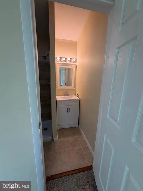 887 Aspen Ave, Spring City, PA 19475 photo 7