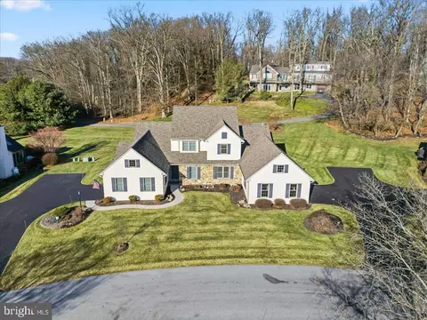 508 Kennelwoods Dr, Elverson, PA 19520