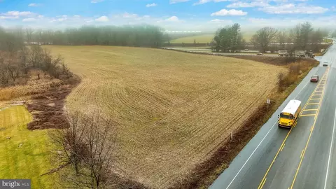 230 N Jennersville Rd, West Grove, PA 19390