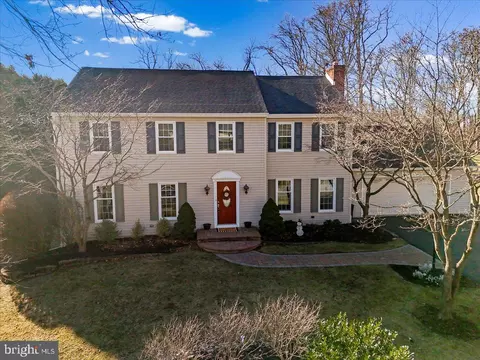 1122 Dodgson Rd, West Chester, PA 19382