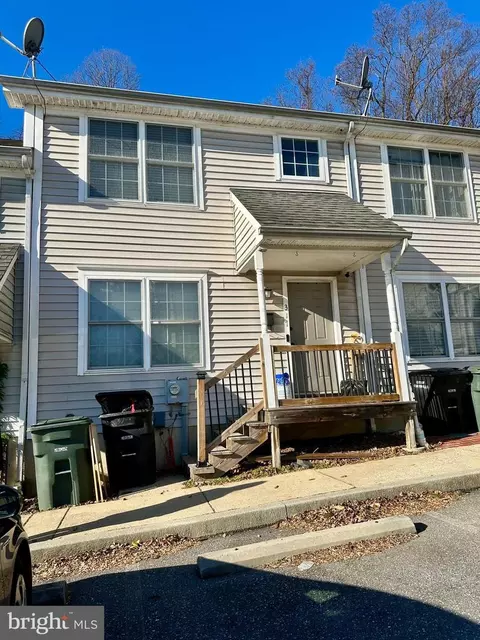 317 Mount Pleasant St, Coatesville, PA 19320