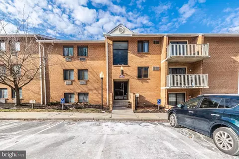 500 Campbell Cir #H-12, Downingtown, PA 19335