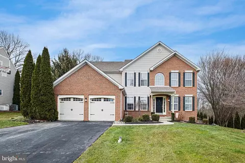 120 Schoolview Ln, Oxford, PA 19363