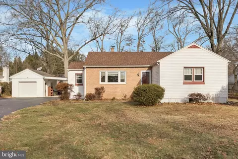 507 Park Rd, Spring City, PA 19475
