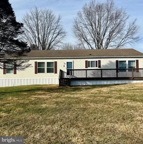 5 Reid Dr, Nottingham, PA 19362