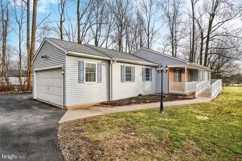 401 Dalton Rd, Oxford, PA 19363