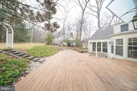 Exterior - 642 Pugh Rd, Wayne, PA 19087 photo 5 of 11