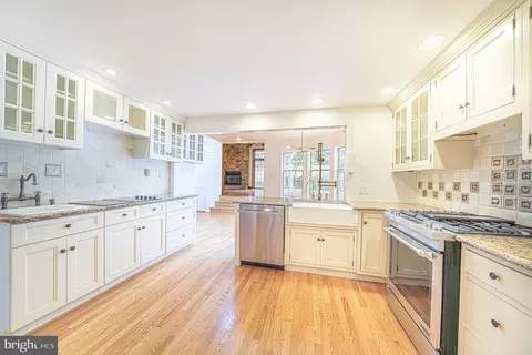 Kitchen - 642 Pugh Rd, Wayne, PA 19087 photo 4 of 4