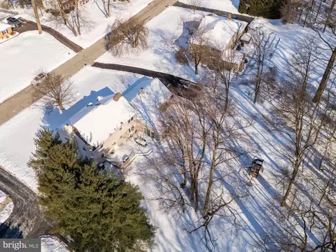 View/Area - 608 Brainerd Pl, Exton, PA 19341 photo 2 of 3