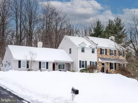 608 Brainerd Pl, Exton, PA 19341