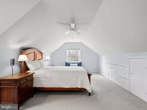 Bedroom - 125 Clover Hill Ln, Wayne, PA 19087 photo 6 of 6