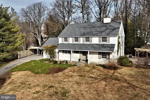 Exterior - 457 School House Ln, Devon, PA 19333 photo 16 of 22