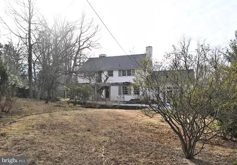Exterior - 457 School House Ln, Devon, PA 19333 photo 11 of 22