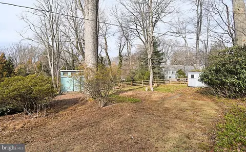 Exterior - 457 School House Ln, Devon, PA 19333 photo 13 of 22