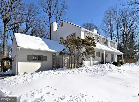 Exterior - 457 School House Ln, Devon, PA 19333 photo 21 of 22