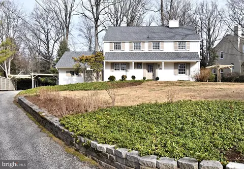 457 School House Ln, Devon, PA 19333