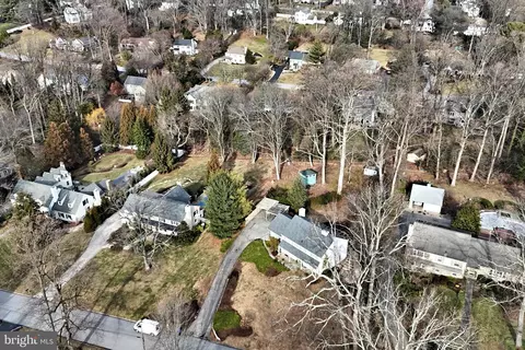 View/Area - 457 School House Ln, Devon, PA 19333 photo 1 of 2