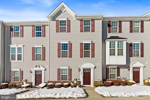 1004 Seminick Aly, Phoenixville, PA 19460
