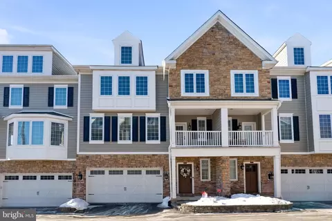 23 Grey Ct, Berwyn, PA 19312
