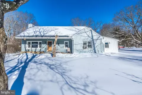 360 Oaklyn Rd, Coatesville, PA 19320