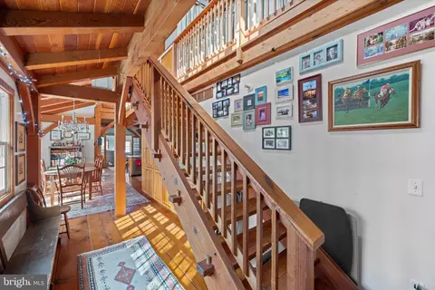Entry Way - 500 Bartram Rd, Kennett Square, PA 19348 photo 8 of 11