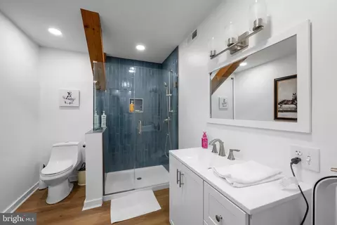 Bath - 500 Bartram Rd, Kennett Square, PA 19348 photo 5 of 5