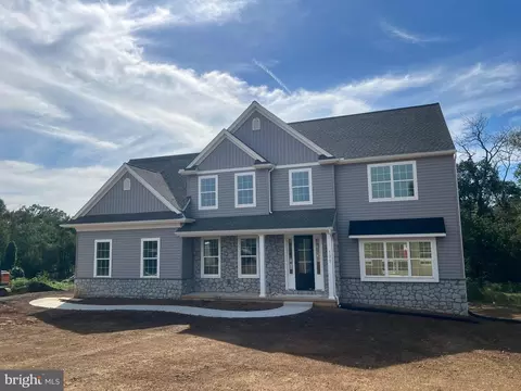 171 Ellicott Rd, Avondale, PA 19311