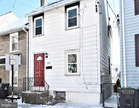220 Saint Marys St, Phoenixville, PA 19460